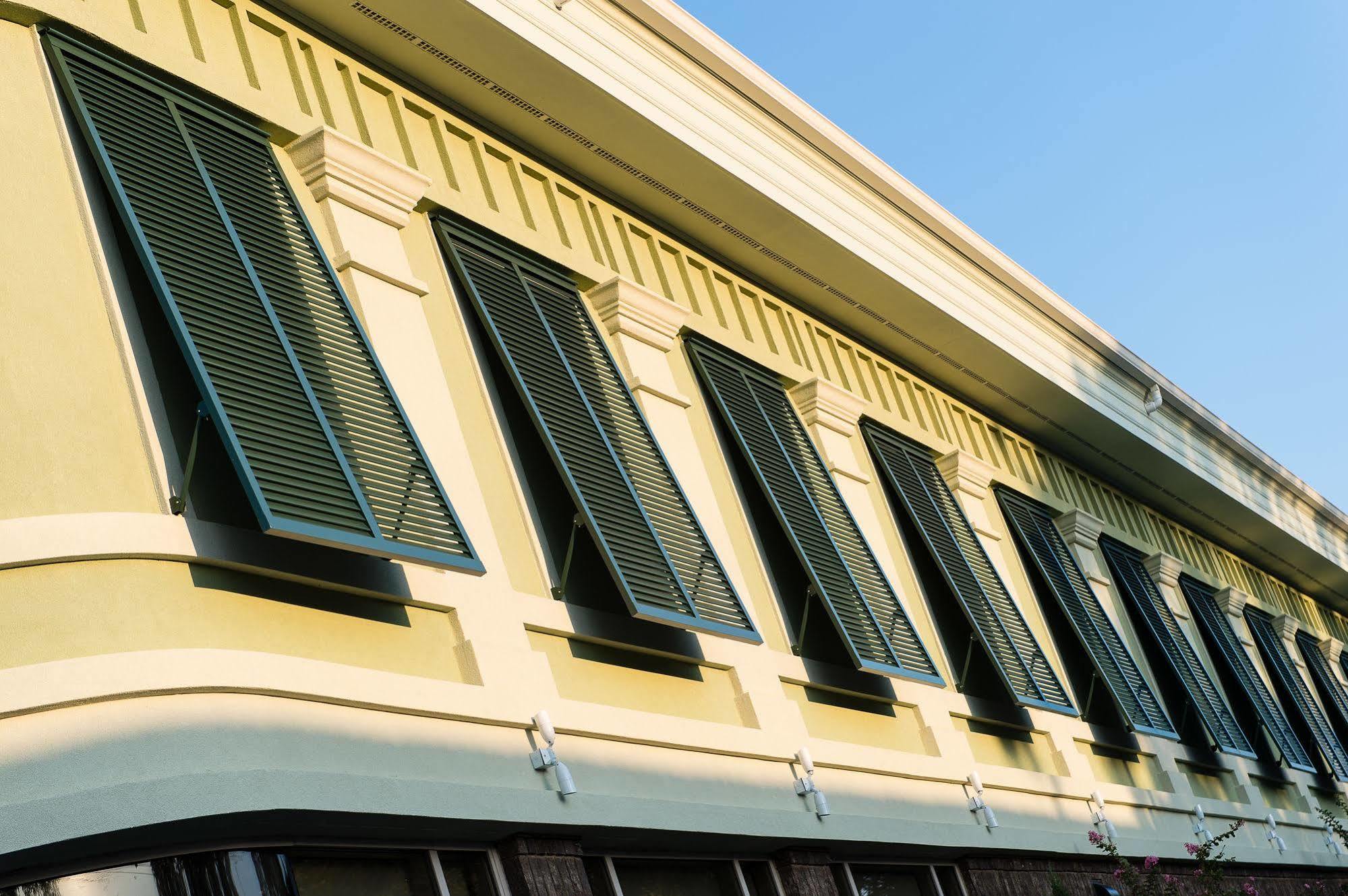 Town & Country Inn And Suites Charleston Ngoại thất bức ảnh